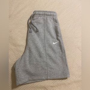 women’s nike sweat shorts -small